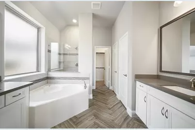 11211 Southwood Drive, Iowa Colony, TX 77583 - Photo 5