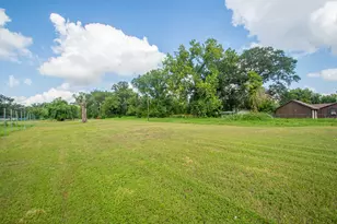 9409 Irby St, Houston, TX 77088 - Photo 7