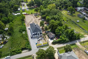 9409 Irby St, Houston, TX 77088 - Photo 5