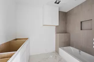 611B E 25th St, Houston, TX 77008 - Photo 35