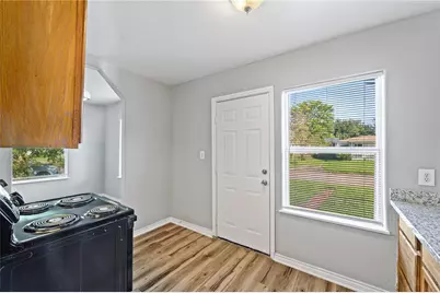 710 13th Street N, Texas City, TX 77590 - Photo 7