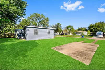 710 13th Street N, Texas City, TX 77590 - Photo 19