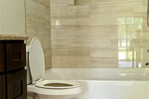 8413 Sands Point Dr Dr, Houston, TX 77036 - Photo 23