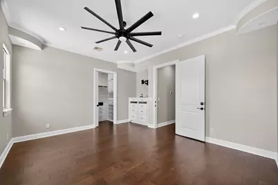 225 S Front Street, Freeport, TX 77541 - Photo 21