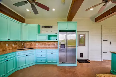 225 S Front Street, Freeport, TX 77541 - Photo 35