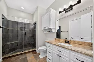 225 S Front St, Freeport, TX 77541 - Photo 15