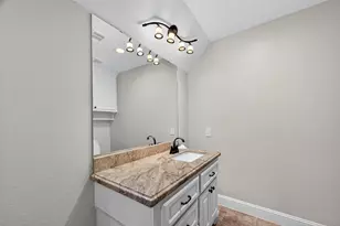 225 S Front St, Freeport, TX 77541 - Photo 19