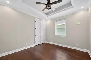 225 S Front St, Freeport, TX 77541 - Photo 15