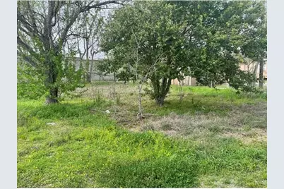 63 Oakland Street, Beaumont, TX 77701 - Photo 3