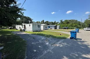 1623 Brazos St, Hempstead, TX 77445 - Photo 13