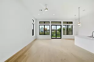 8715 Padua Ln, Houston, TX 77055 - Photo 15