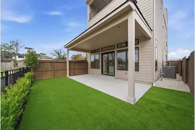 8715 Padua Lane, Houston, TX 77055 - Photo 11