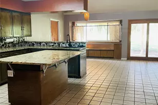 5610 County Rd 823, West Columbia, TX 77486 - Photo 27