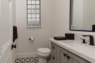 11 Karsten Creek Ct, The Woodlands, TX 77389 - Photo 25