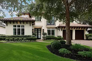 11 Karsten Creek Ct, The Woodlands, TX 77389 - Photo 1