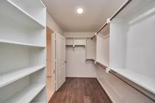 13618 Teal Bluff Ln, Houston, TX 77077 - Photo 23