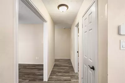 1516 Beaconshire Road, Houston, TX 77077 - Photo 15