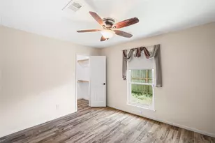 1516 Beaconshire Rd, Houston, TX 77077 - Photo 25