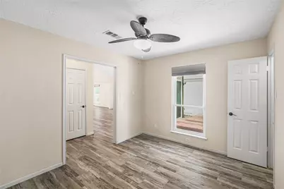 1516 Beaconshire Road, Houston, TX 77077 - Photo 17