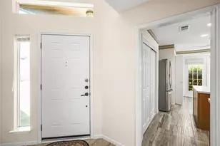 1516 Beaconshire Rd, Houston, TX 77077 - Photo 5