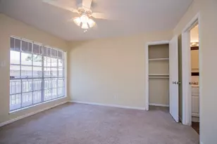 425 Emerson St, Houston, TX 77006 - Photo 11