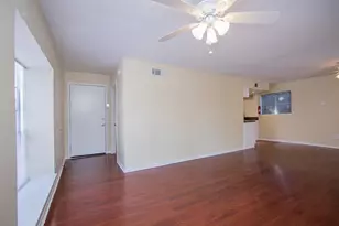 425 Emerson St, Houston, TX 77006 - Photo 3