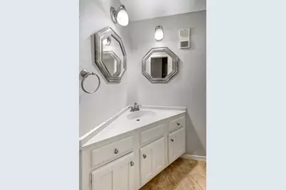 7350 Kirby #24, Houston, TX 77030 - Photo 7