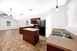 148 W Fear Rd, Winnie, TX 77665 - Photo 11