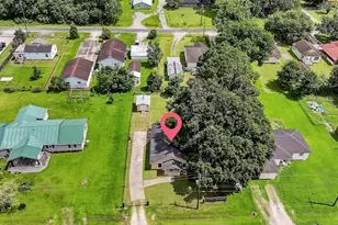 148 W Fear Rd, Winnie, TX 77665 - Photo 33