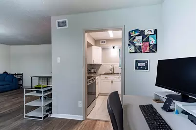 7900 Westheimer Road #216, Houston, TX 77063 - Photo 19