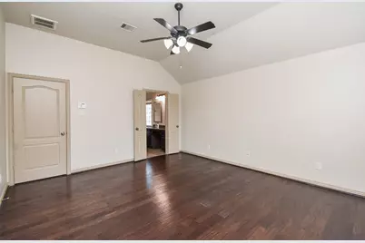 2214 Ascot Lane, Sugar Land, TX 77479 - Photo 11