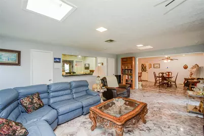 1022 Saddle Rock Drive, Houston, TX 77088 - Photo 17