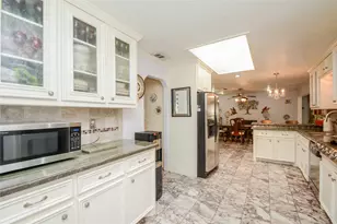 1022 Saddle Rock Dr, Houston, TX 77088 - Photo 9