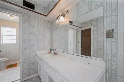 811 Loire Lane, Houston, TX 77090 - Photo 41