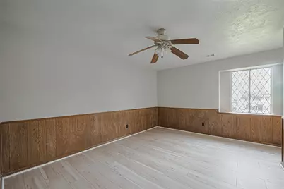 811 Loire Lane, Houston, TX 77090 - Photo 19