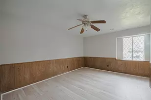 811 Loire Ln, Houston, TX 77090 - Photo 19