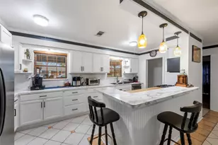 5519 Cheshire Ln, Houston, TX 77092 - Photo 7