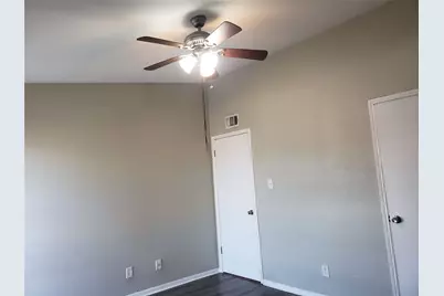9550 Deering Drive #404, Houston, TX 77036 - Photo 5