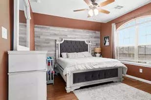 2226 Spring Hollow Dr, Baytown, TX 77521 - Photo 15