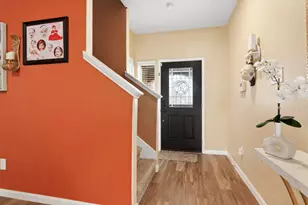 2226 Spring Hollow Dr, Baytown, TX 77521 - Photo 5