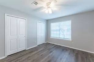 76 Hickory Oak Dr, The Woodlands, TX 77381 - Photo 21