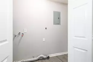 1702 Athens Dr, New Caney, TX 77357 - Photo 17