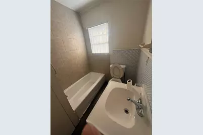 210 S Pecan Drive, Texas City, TX 77591 - Photo 11