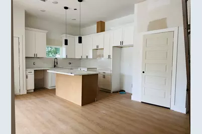 135 Road 5203, Cleveland, TX 77327 - Photo 5