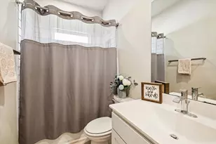 14132 Lake Lodge Dr, Conroe, TX 77384 - Photo 13