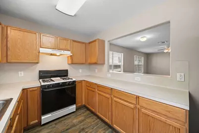 14206 Bonham Oaks Lane, Houston, TX 77047 - Photo 11