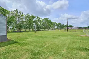 1003 Nunez St, Beasley, TX 77417 - Photo 21