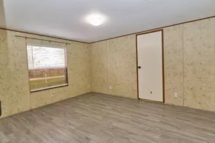1003 Nunez St, Beasley, TX 77417 - Photo 11