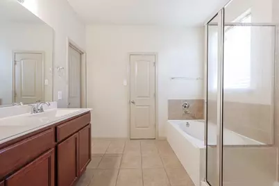 5804 Lawrence Court, Pearland, TX 77584 - Photo 11