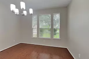619 Bending Bough Dr, Spring, TX 77388 - Photo 5